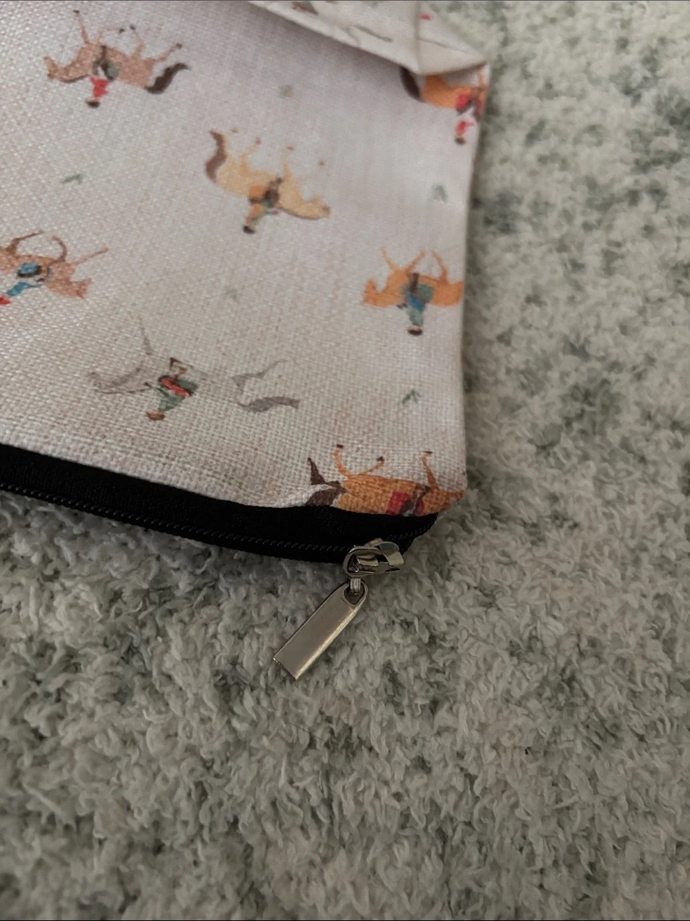 Western Horseback rider Equestrian Print Zip Cosmetic Travel Bag Pouch NWT